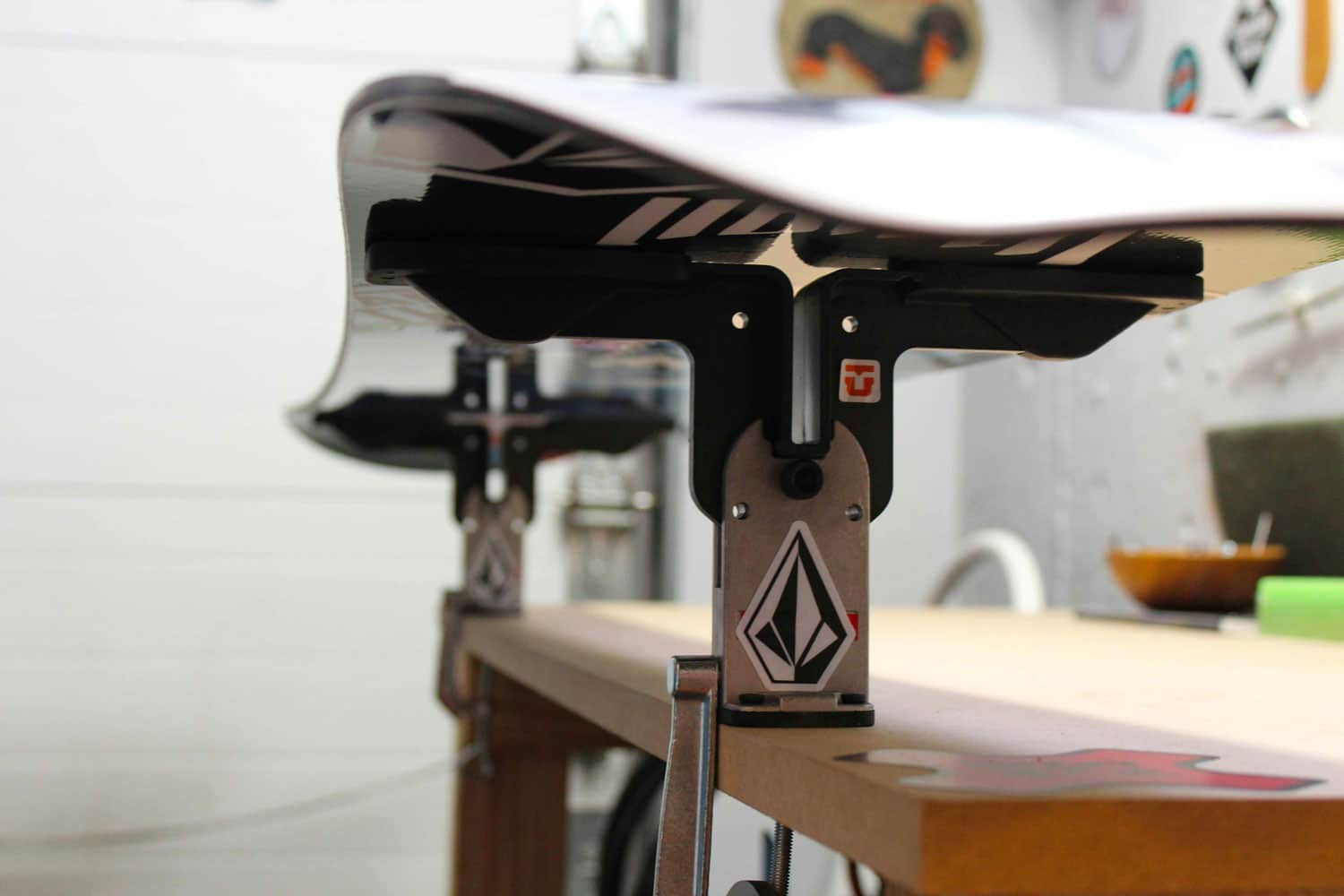 farter snowboard