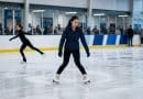 Patinage sur glace : apprendre à freiner et tourner Patinage sur glace : apprendre à freiner et tourner